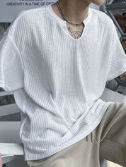 Men's Solid Mesh Notched Neck Short Sleeve Tee