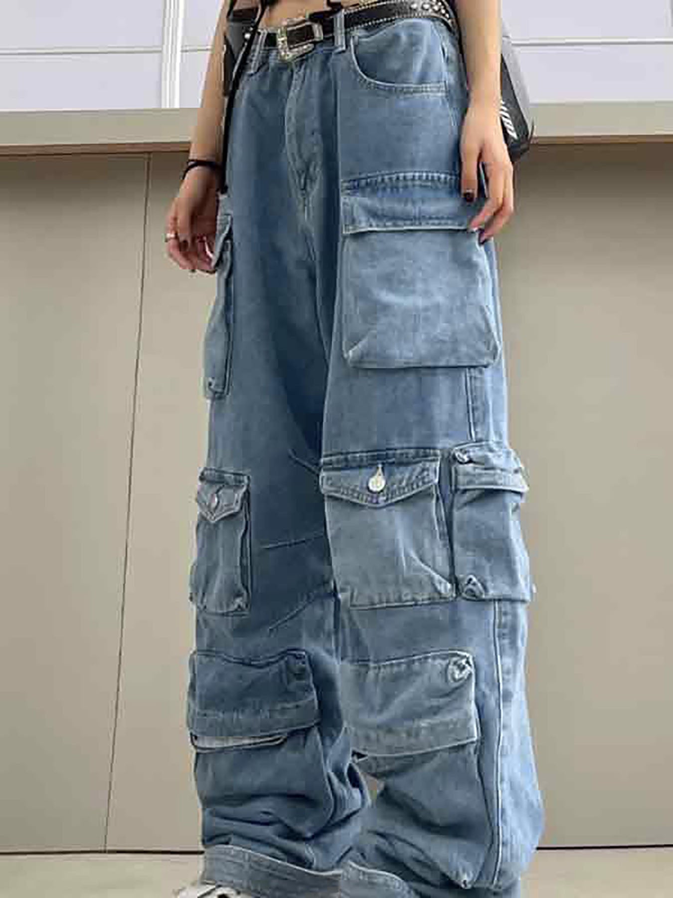 Multiple Pocket Washed Cargo Cargo Jeans