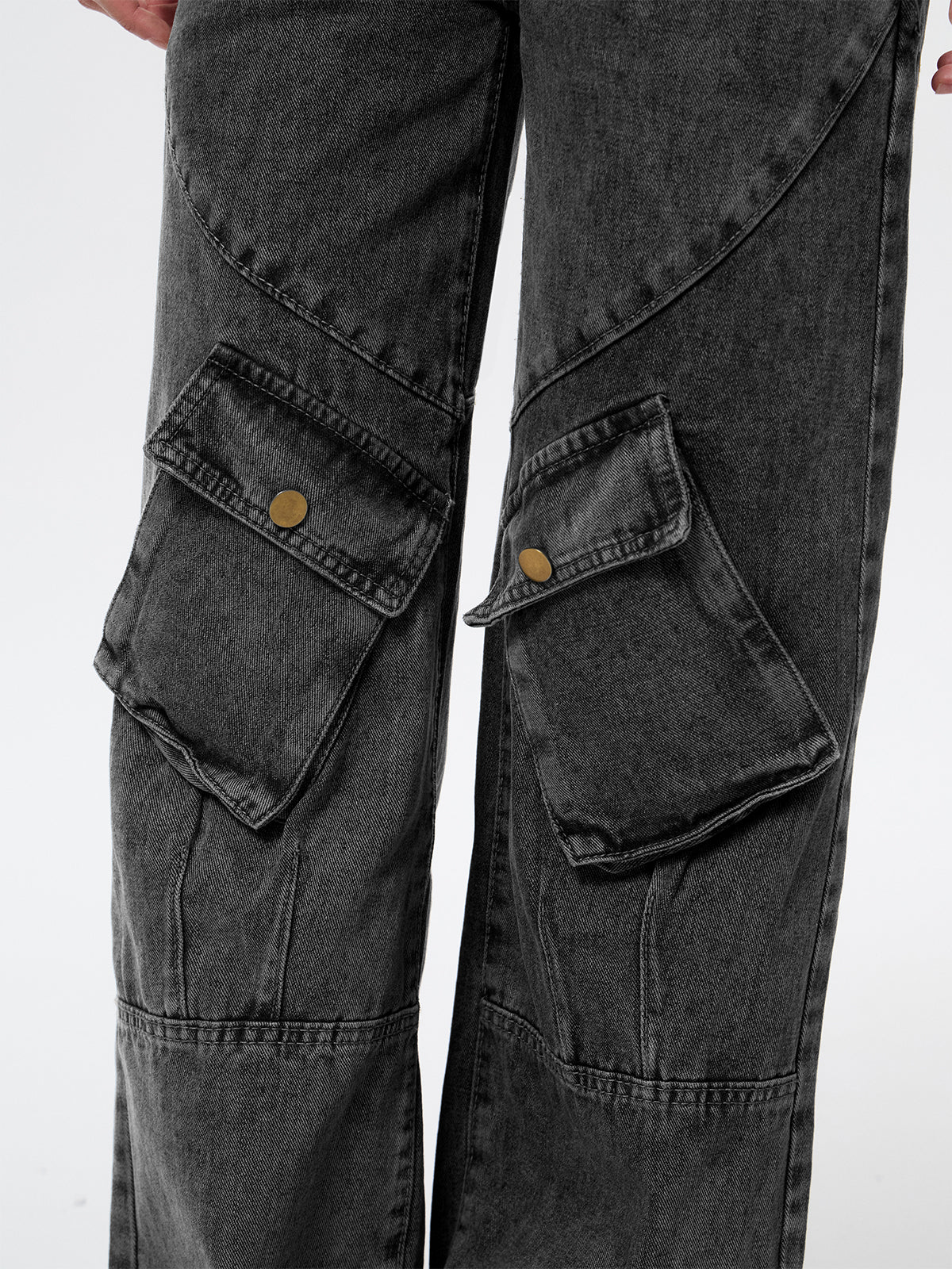 Washed Irregular Pocket Splice Cargo Jeans