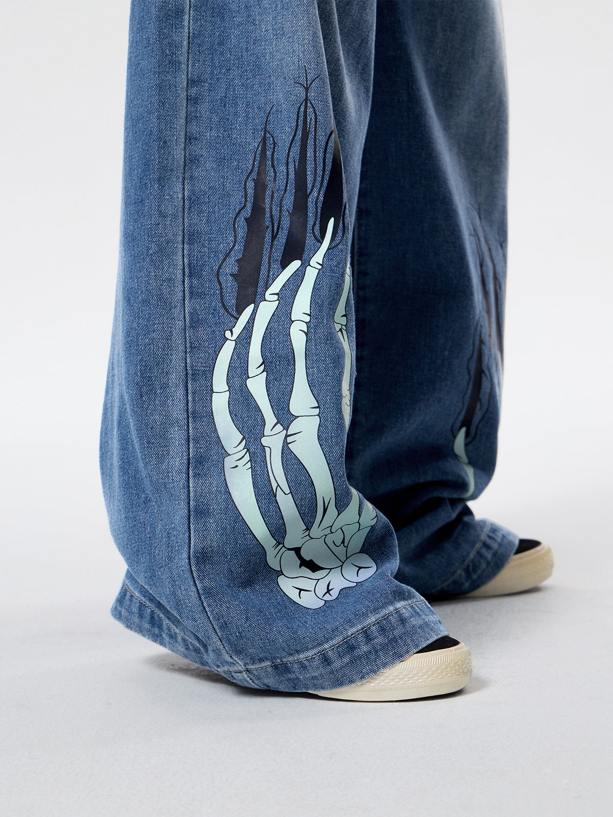 Street Skeleton Hand Print Boyfriend Jeans