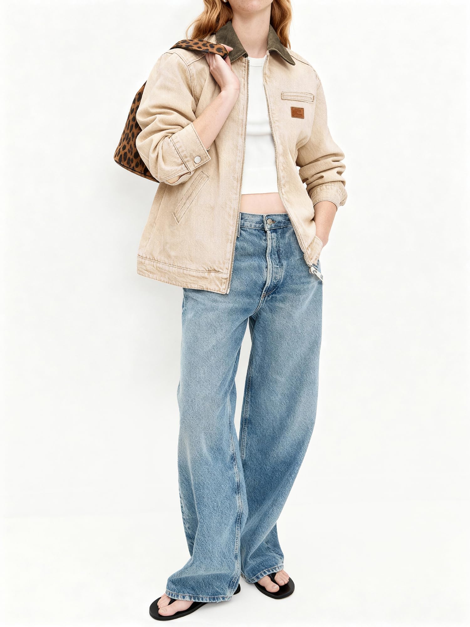 Women Contrast Collar Cropped Zip Up Barn Denim Jacket