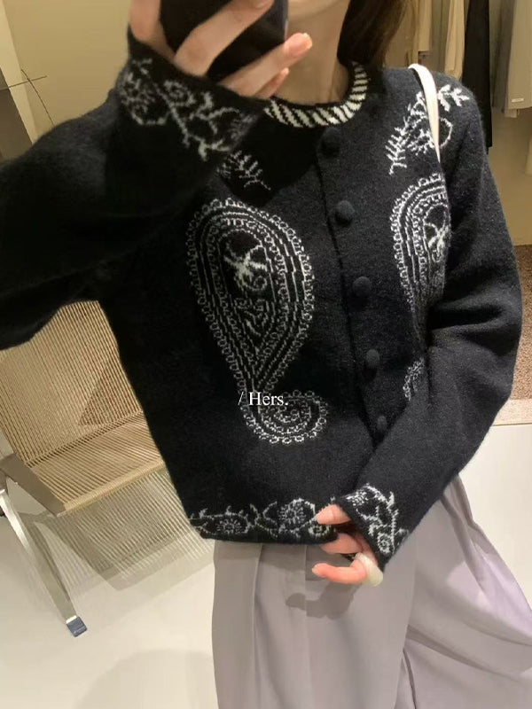 Cashew Flower Pattern Sweaters