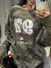 Retro Dead Branches Sweatshirts