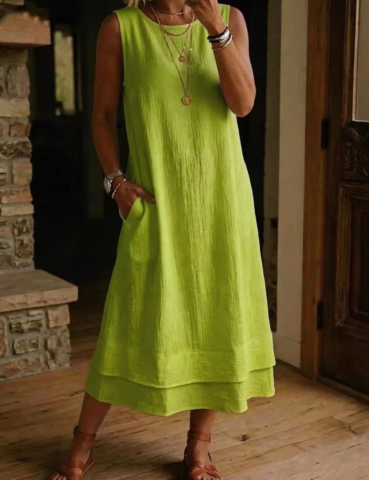 Women's Loose Fit Drapey Crewneck Dress with Pockets