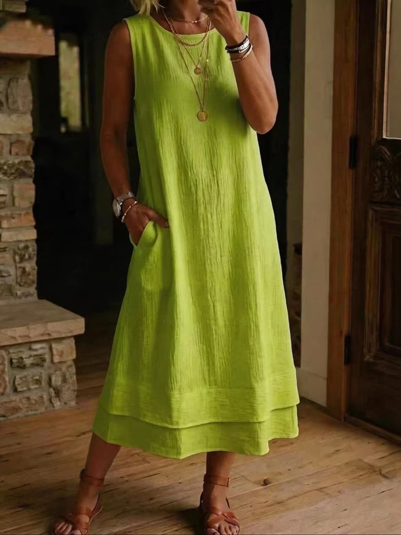Women's Loose Fit Drapey Crewneck Dress with Pockets