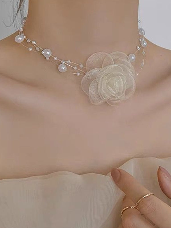 French Romantic Flower Pearl Necklace