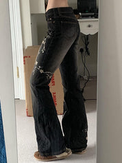 Floral Embroidery Slim Fit Flare Jeans