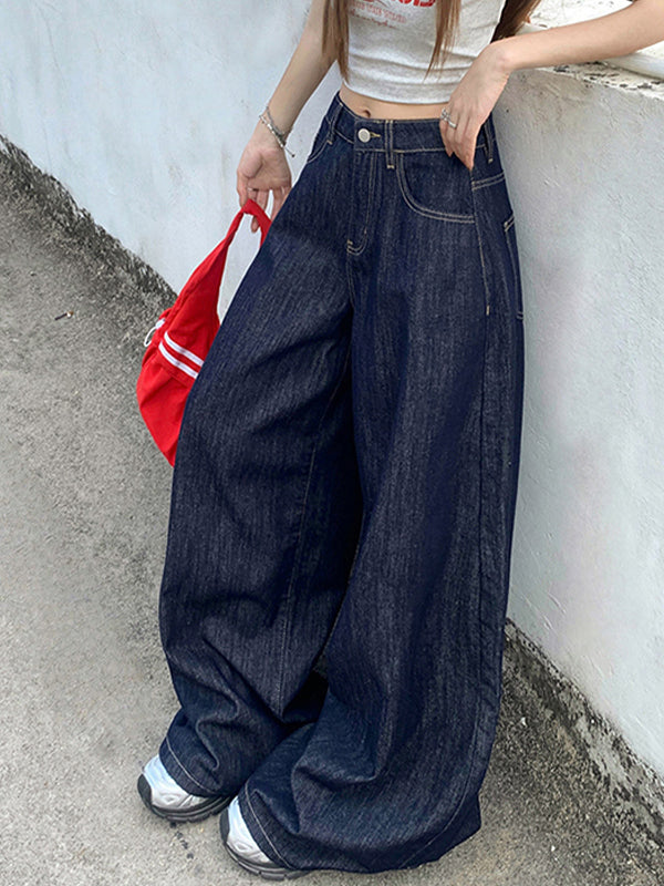 Loose-Fitting Boyfriend Jeans