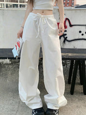 Loose-Fitting Boyfriend Jeans