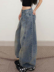 Versatile Wide-Legged Boyfriend Jeans