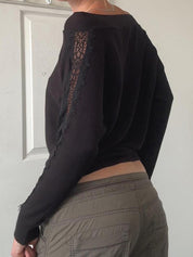 Retro-Style Black Crew Neck Long Sleeve