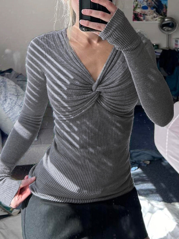 V-Neck Solid Color Fitted Waist Long Sleeve