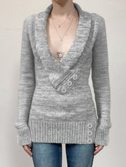 Retro Rolled V-Neck Long Sleeve