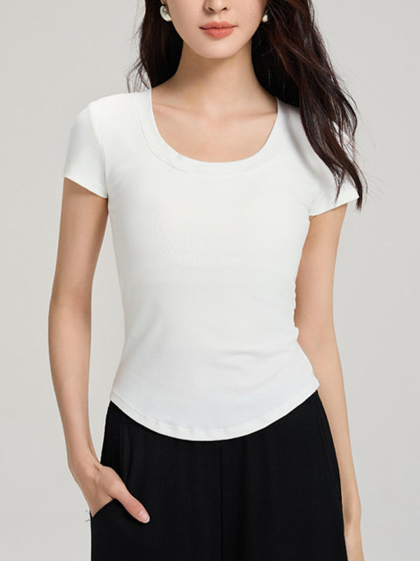 Oversized U-neck Waist-cinching Padded-Chest T-Shirt