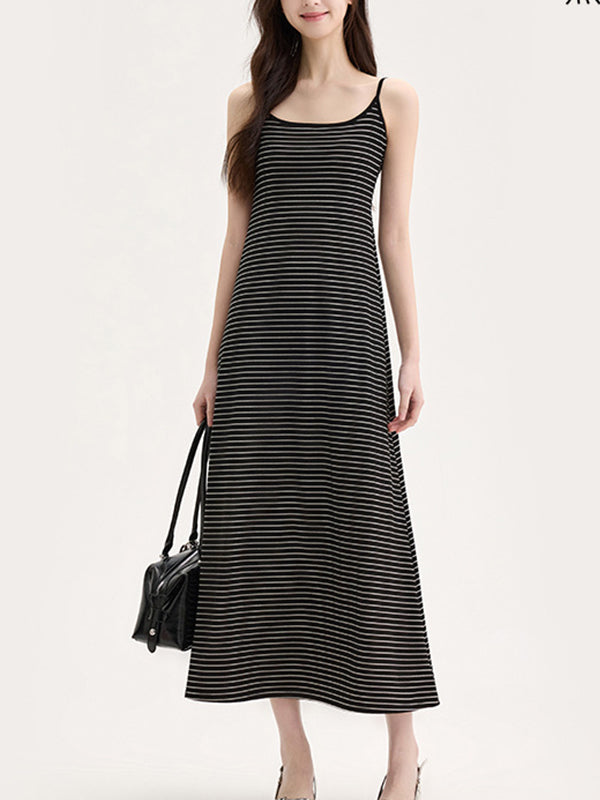 Square-Neck Tie Pads Maxi Dress