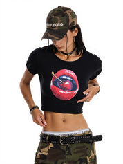 Printed Contrast Color Slim Fit Round Neck Short Sleeve Tee