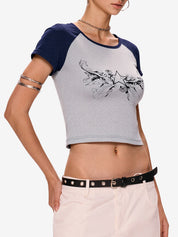 Retro Star Raglan Sleeve Cropped Top