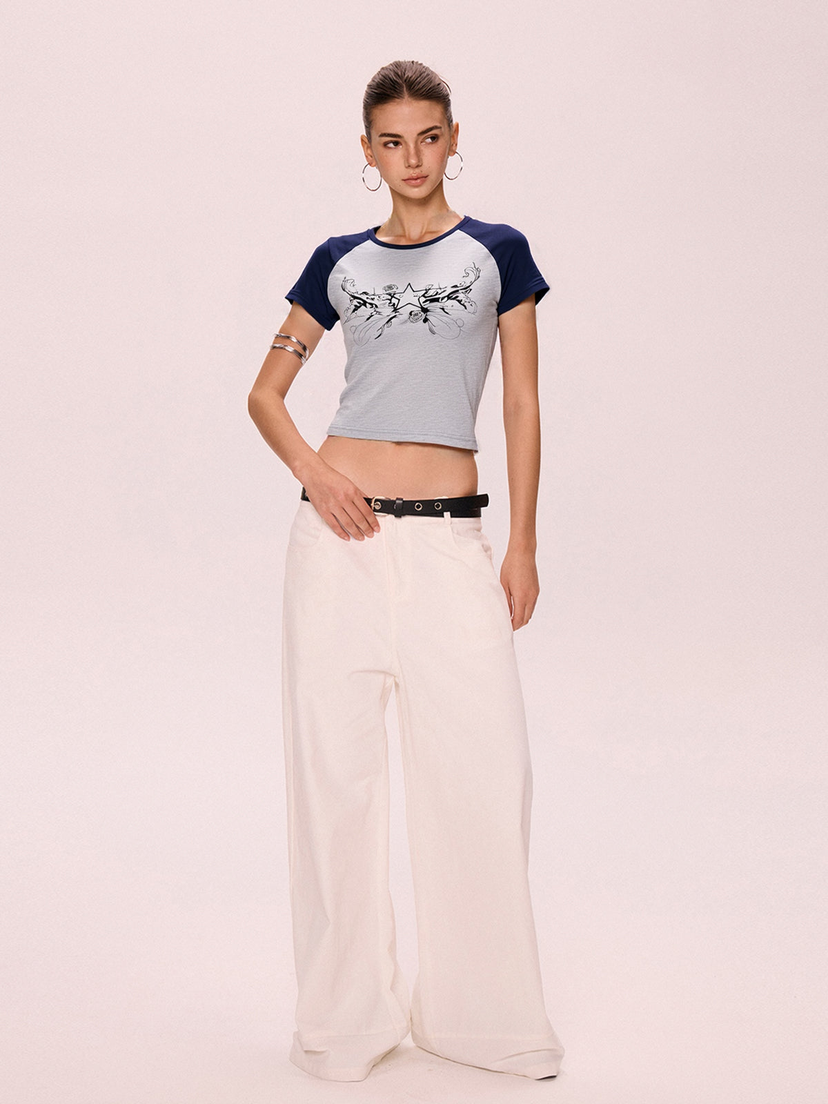 Retro Star Raglan Sleeve Cropped Top