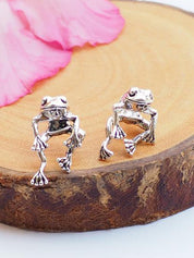 Frog Design Stud Earring