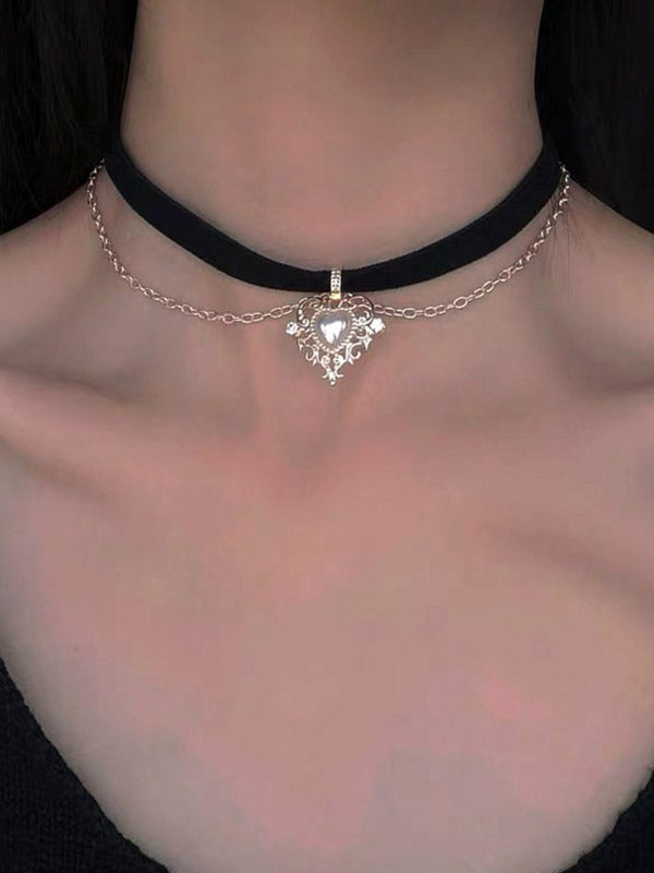 Gothic Heart Chain Velvet Choker Necklace