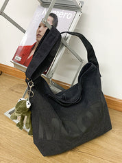 Pendant Detail Vintage Shoulder Bag