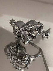 Thorn Heart Decor Cuff Ring