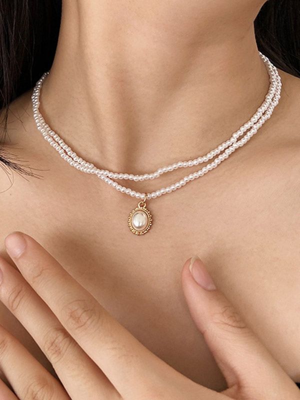 Faux Pearl Pendant Double Layered Necklace
