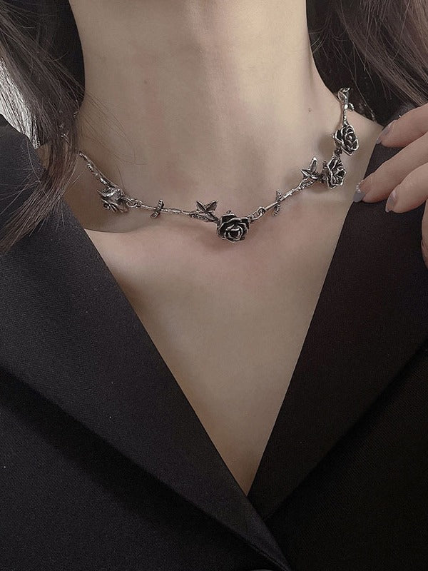 Vintage Rose Design Necklace