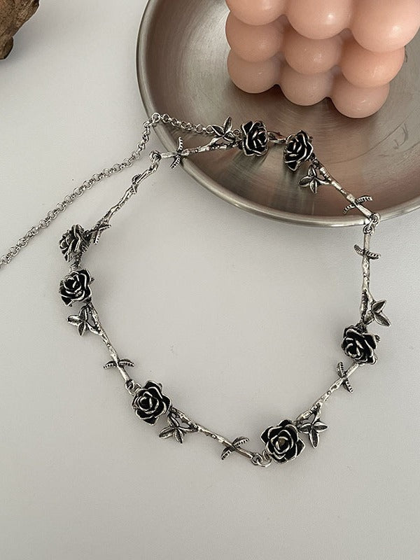 Vintage Rose Design Necklace