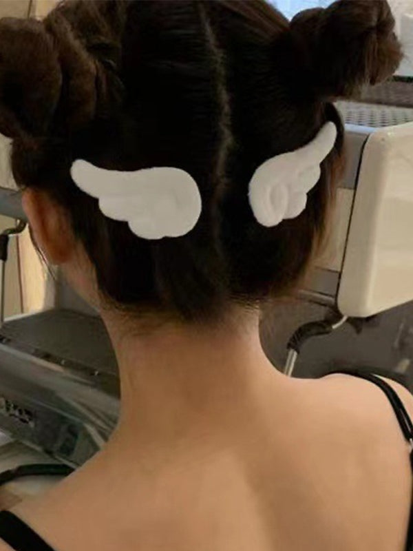 Plain Fuzzy Wing Shaped Hair Clip