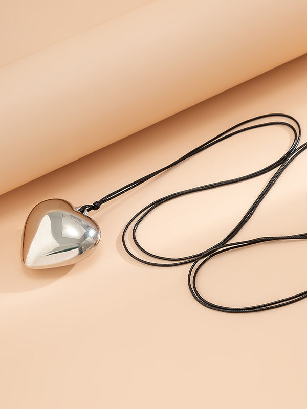 Adjustable Chunky Heart Charm Necklace
