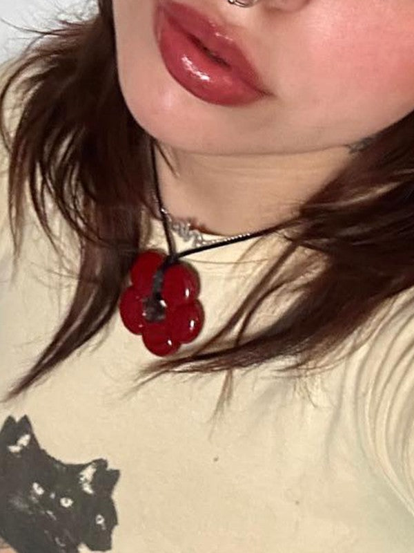 Hollow Out Flower Pendant Rope Necklace