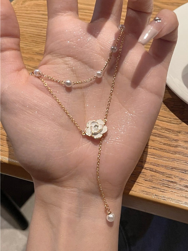 Double Layered Pearl Camellia Decor Necklace