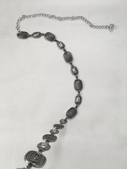Engraved Geometric Design Chain Belt