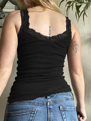 Skull Print Lace Trim Tank Top