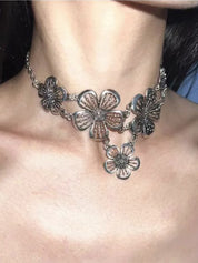 Vintage Hollow Out Flower Necklace
