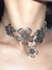 Vintage Hollow Out Flower Necklace