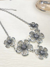 Vintage Hollow Out Flower Necklace