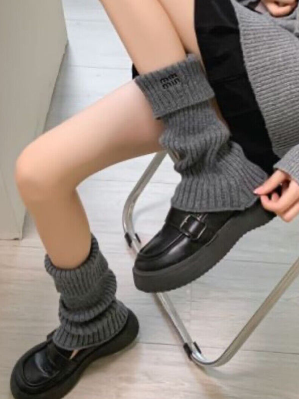 Preppy Letter Embroidery Print Leg Warmer