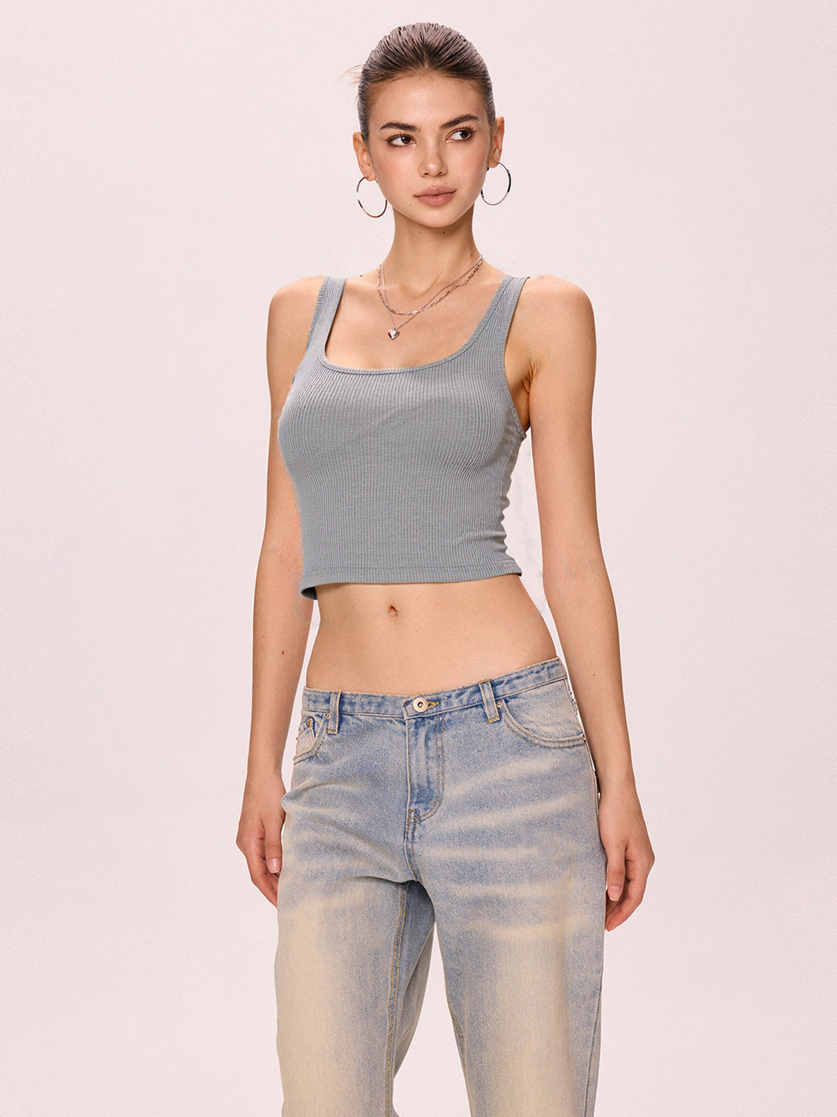 Solid U Neck Slim Tank Top