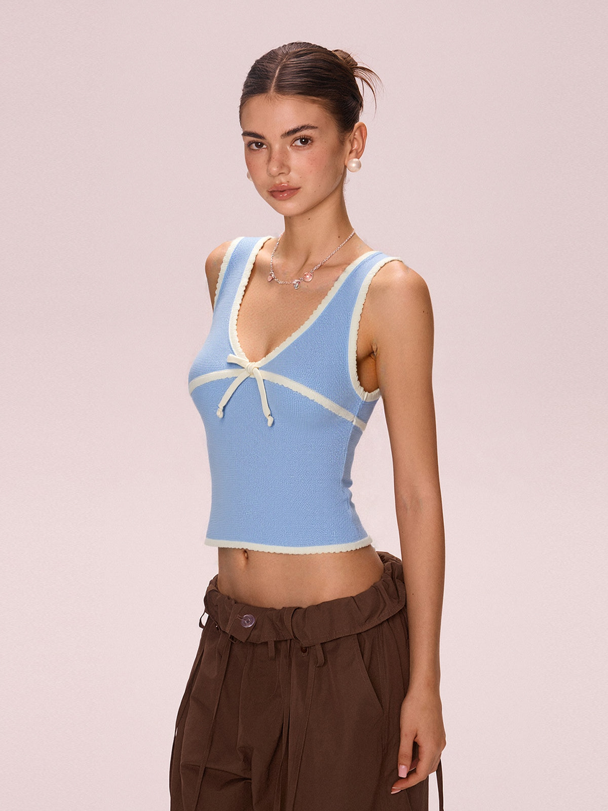 Contrast Color Stitching V Neck Bow Tank Top