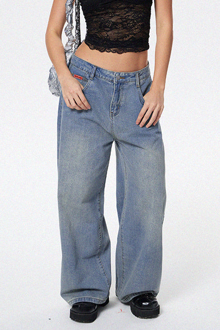Women_Jeans.jpg